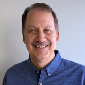 Brad Stroia Headshot